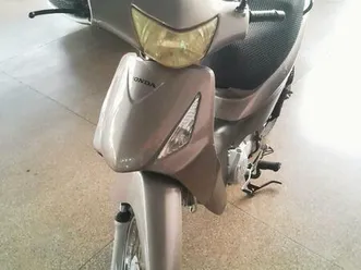 honda biz 125 es