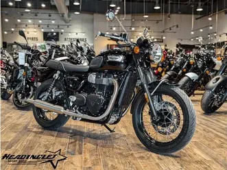 2023 triumph bonneville t100 // jet black