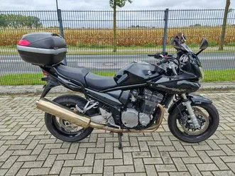 suzuki gsf 1200 s abs bandit topcase + helm...