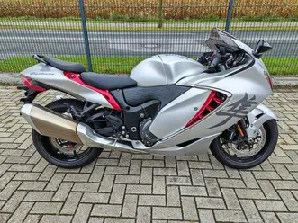 suzuki gsx 1300 r hayabusa gsx 1300 r hayabusa + helm...