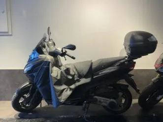 aprilia sxr 50 2023 50 cm3 | scooter | 5 000 km | 92000 nanterre