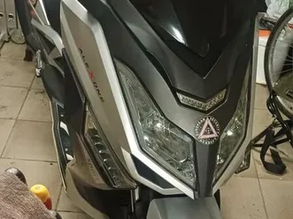 ② scooter 125 cc alex one fin 2017 km 9376km avec tous document