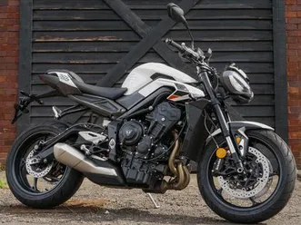 triumph street triple 765 r 765 cc