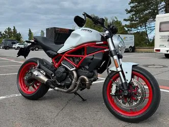 ducati monster 797 plus