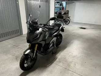 honda x-adv grigio