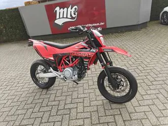 gas gas 700 sm rood
