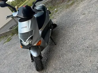 aprilia leonardo 150 (bastler)