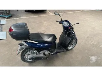aprilia sport city cube 125