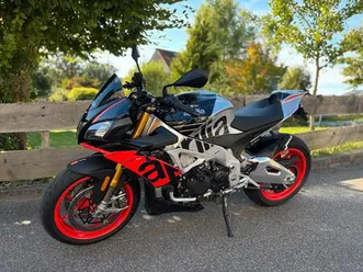 aprilia tuono v4 factory 1100