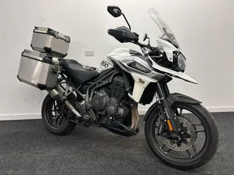 triumph tiger 1200xr ** long mot - full luggage - rider modes **