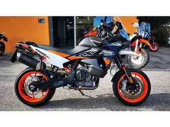 vendo ktm 890 smt (2023 - 26) usata a pescara (codice 9846219) - moto.it