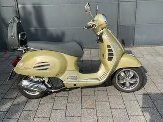 vespa-125-gts-75-jahre-sondermodell