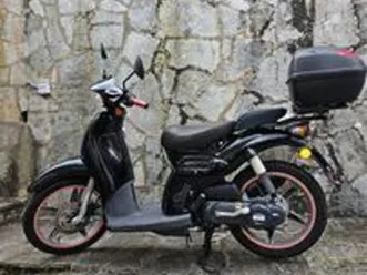 aprilia altro modello - 2006