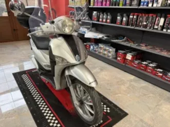 piaggio liberty 125