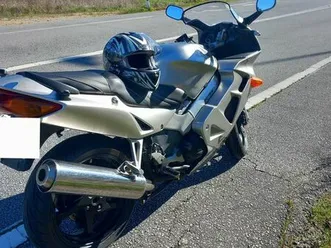 vendo vfr 800 em bom estado 2700 preço fixo peneus novos . abrantes (são vicente e são joão) e alferrarede