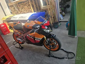 honda cbr 1000 repsol