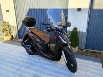 kymco people s 125.jak nowy sliczny zarejestrowany oplacony. częstochowa ostatni grosz