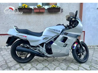 honda vf 1000 f2 zadarmo