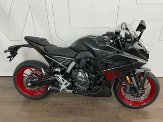 suzuki gsx-8r modell 2026 alle farben sofort verfügbar