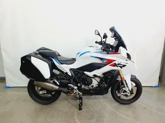 bmw s1000xr*allepakete+m-paket*akrapovic*bmw garantie 2027*navi*