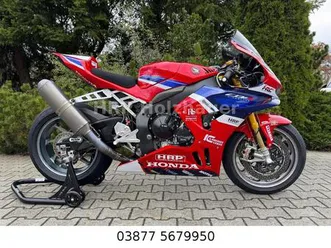 honda cbr1000rr-r sp sc82 hrp race bike