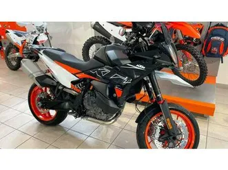 vendo ktm 890 smt (2023 - 26) nuova a novara (codice 9863703) - moto.it
