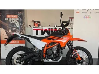 vendo ktm 390 enduro r (2025 - 26) nuova a napoli (codice 9836105) - moto.it