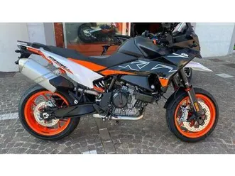 vendo ktm 890 smt (2023 - 26) nuova a capua (codice 9849500) - moto.it