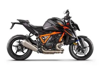 vendo ktm 1390 super duke r evo (2024 - 26) nuova a pradamano (codice 9618985) - moto.it
