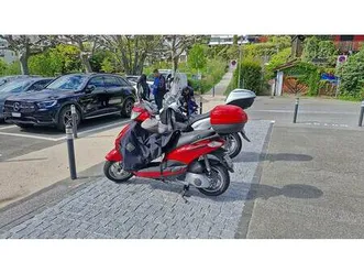 superbe scooter piaggio fly 125cm3 de 2014