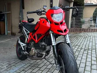 ducati hypermotard 1100