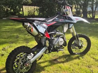 dirt-bike tcb bike xf125 – comme neuve - à débattre