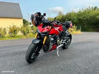 ducati streetfighter v4s