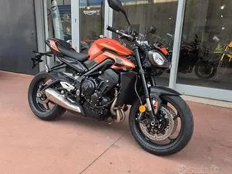 triumph street triple r