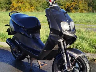 scooter-peugeot-trekker