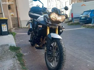triumph tiger 800 abs