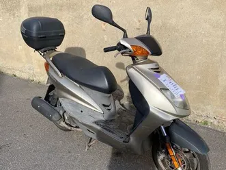 mbk flame 125 cc / petit prix / en l’état / permis b
