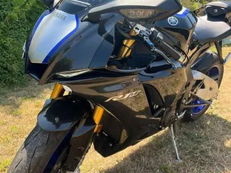 yamaha r1-m échange possible