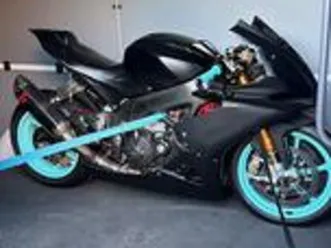 aprilia rsv4 rf 2018 pronto pista motore rotto