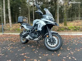 moto benelli 502 trk