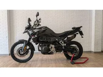 bmw - f 900 gs