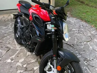 mv agusta brutale rosso 800 bridée a2 35kw 35 kw a2