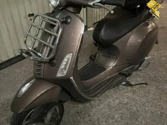 vespa primavera 125