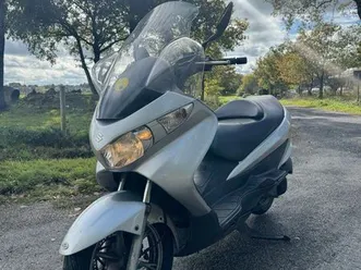 suzuki burgman 125