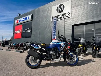 v-strom 800 de 2025 djebel edition 621 km garantie 5 ans livraison offerte dans toutes la france