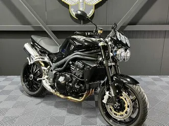 triumph speed triple 1050 2008