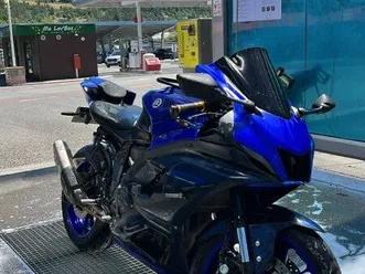 yamaha r7