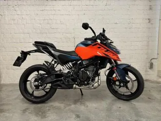 ② ktm 125 duke