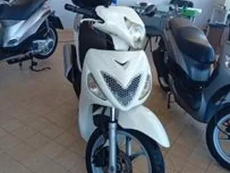 suzuki ux sixteen 125 i