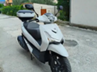 sym hd 300 tcs abs come nuovo, pochissimi km